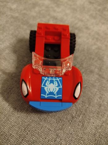 Voiture spiderman Lego.   Pièces manquantes. Voir photos