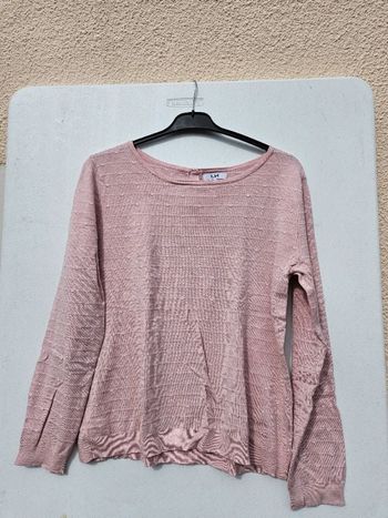 Pull rose à pois