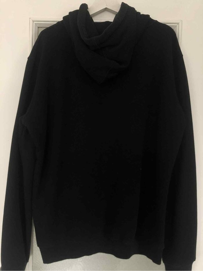 Pull balenciaga neuf - photo numéro 2