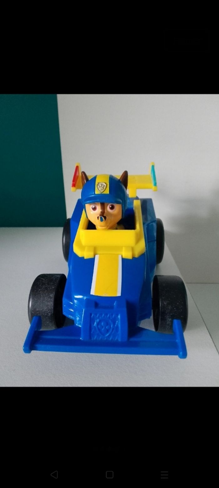 Chase voiture de course - photo numéro 2