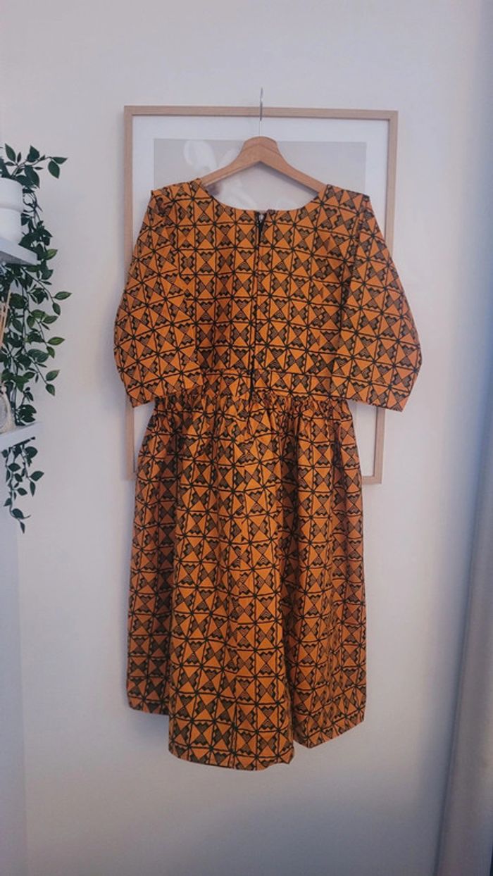 Robe mi-longue en wax - photo numéro 9