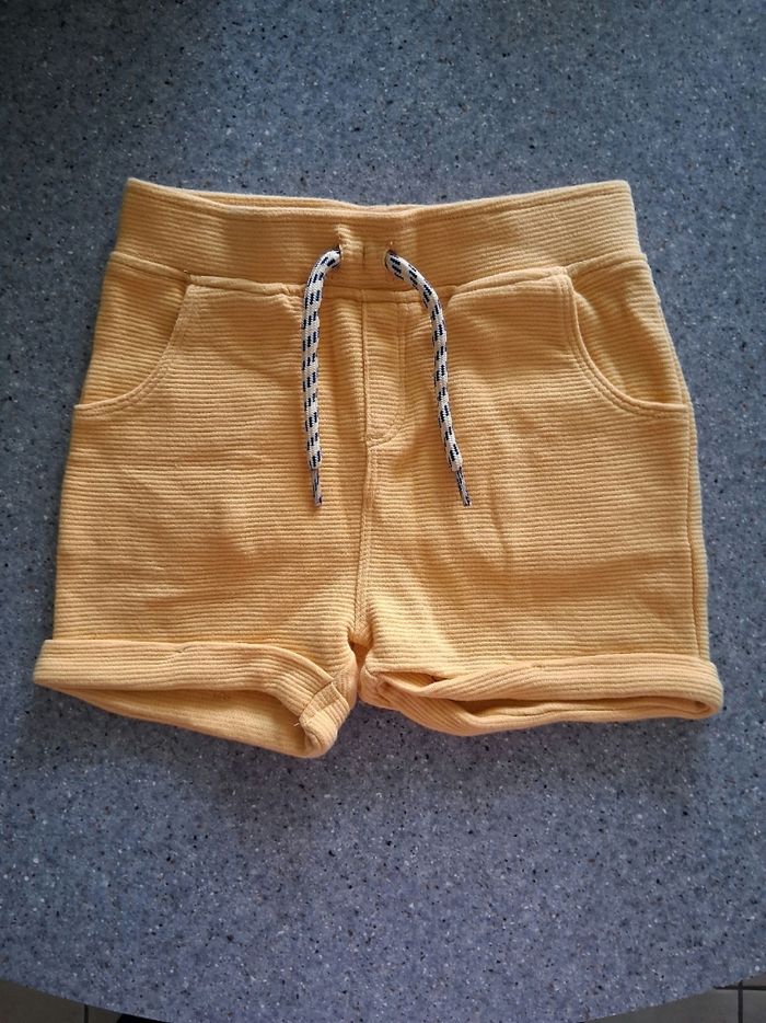 Short " creeks " jaune " t- 2 ans"
