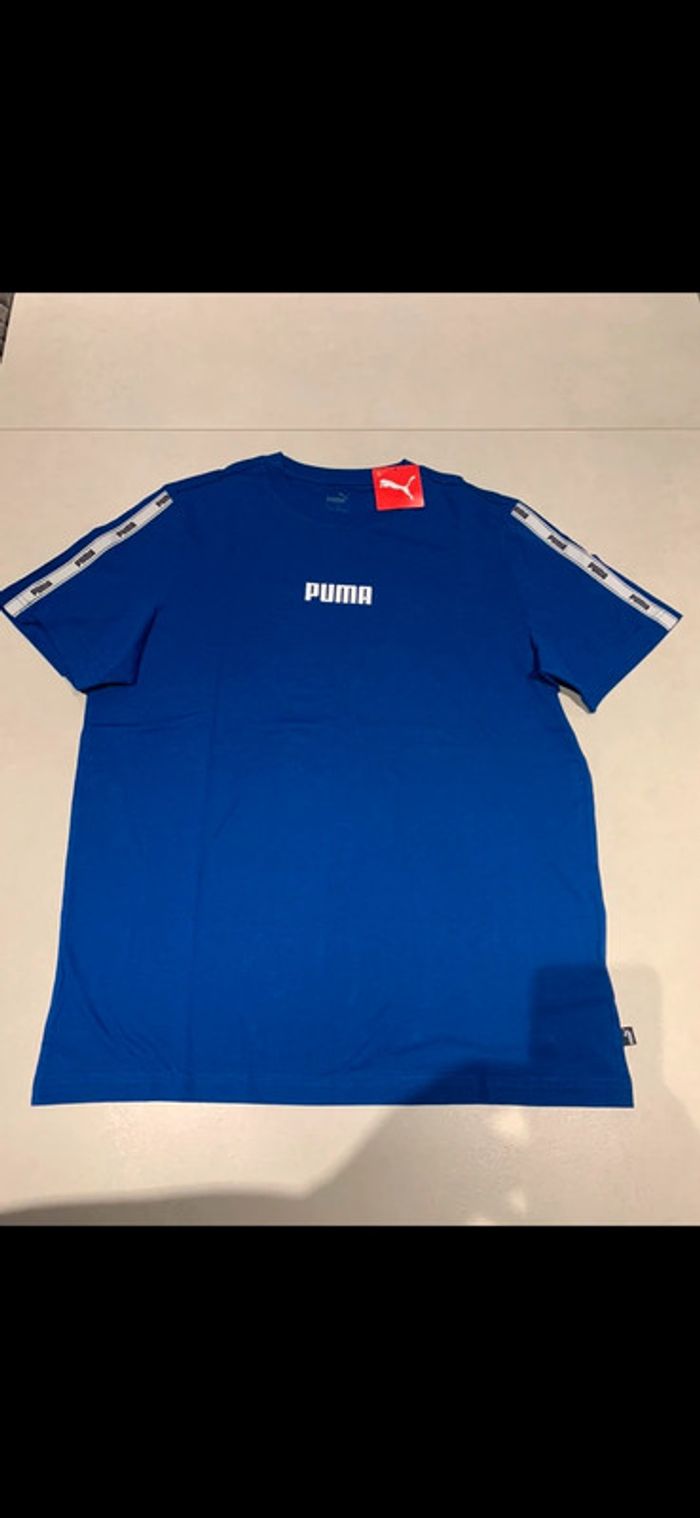T-shirt Puma  taille L bleu neuf avec étiquette