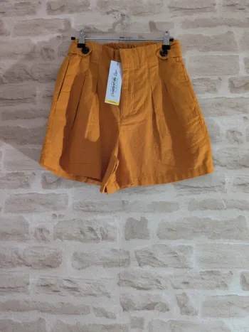 Short Cache Cache – Taille 34 – Neuf avec étiquette