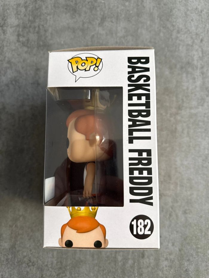 Figurine Funko Pop Basketball Freddy 2021 Fall Convention Limited Edition - photo numéro 4