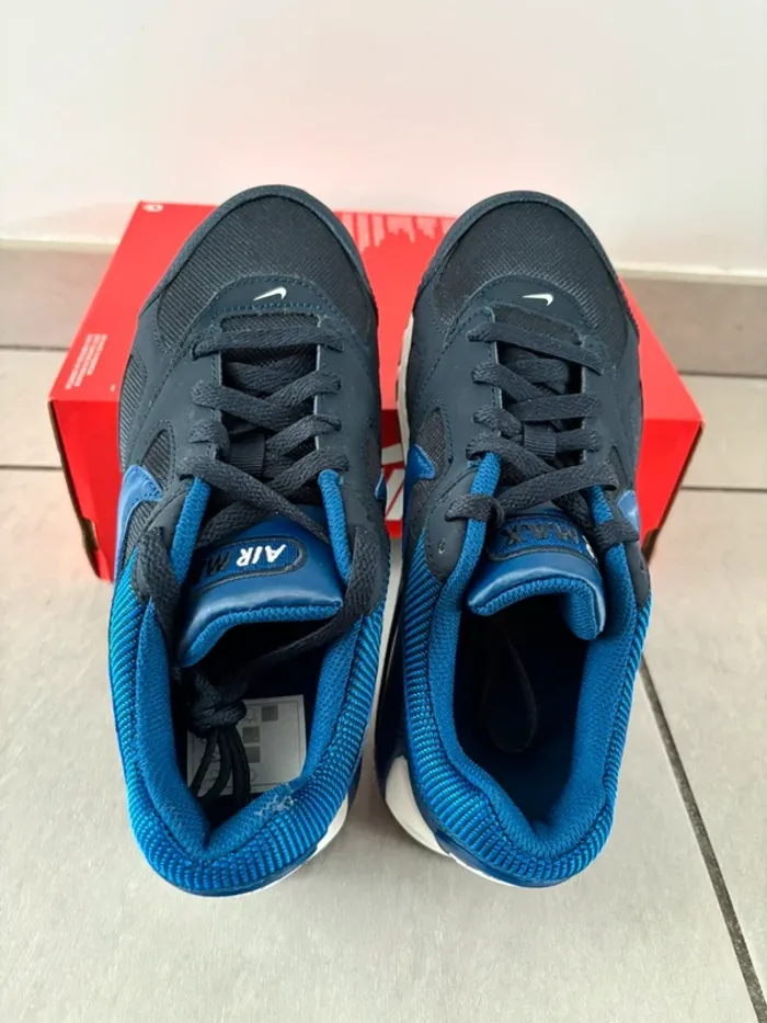 Nike air Max ivo - photo numéro 4