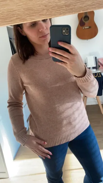 Pull rose vila