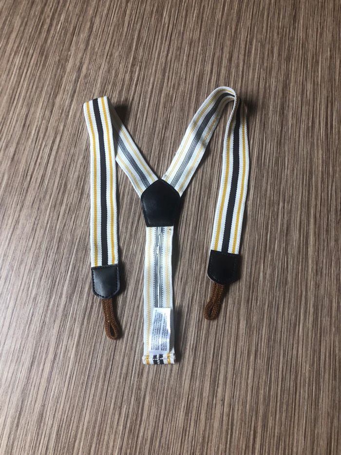 Bretelles à rayures