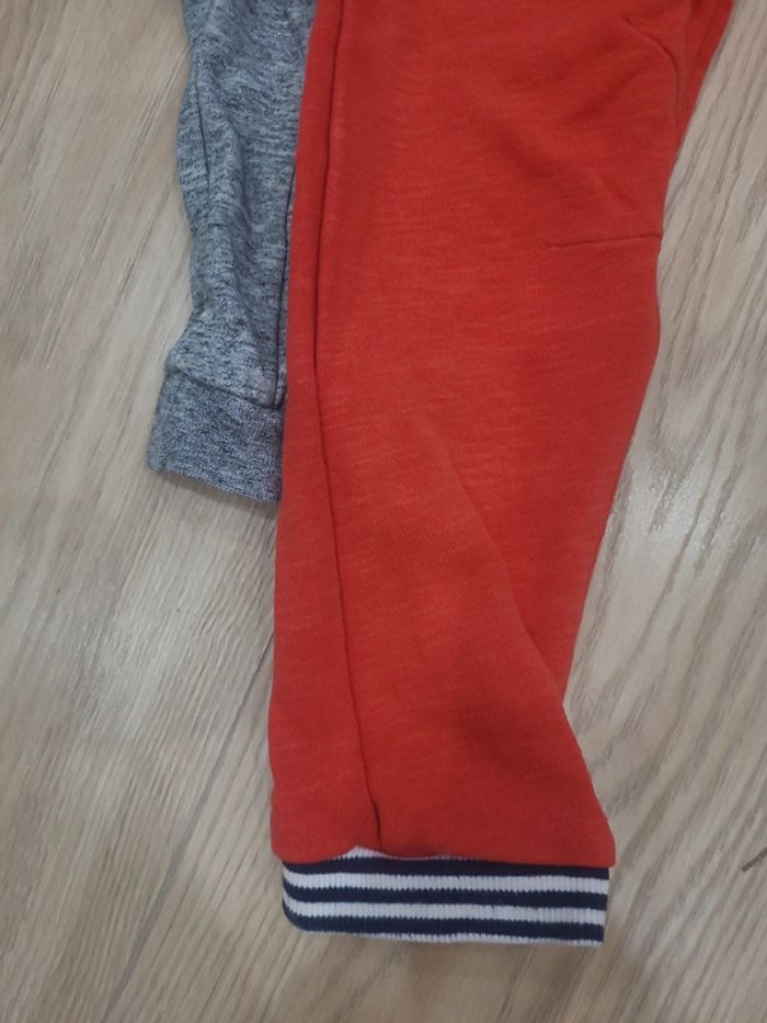 Lot 2 joggings okaidi - photo numéro 2