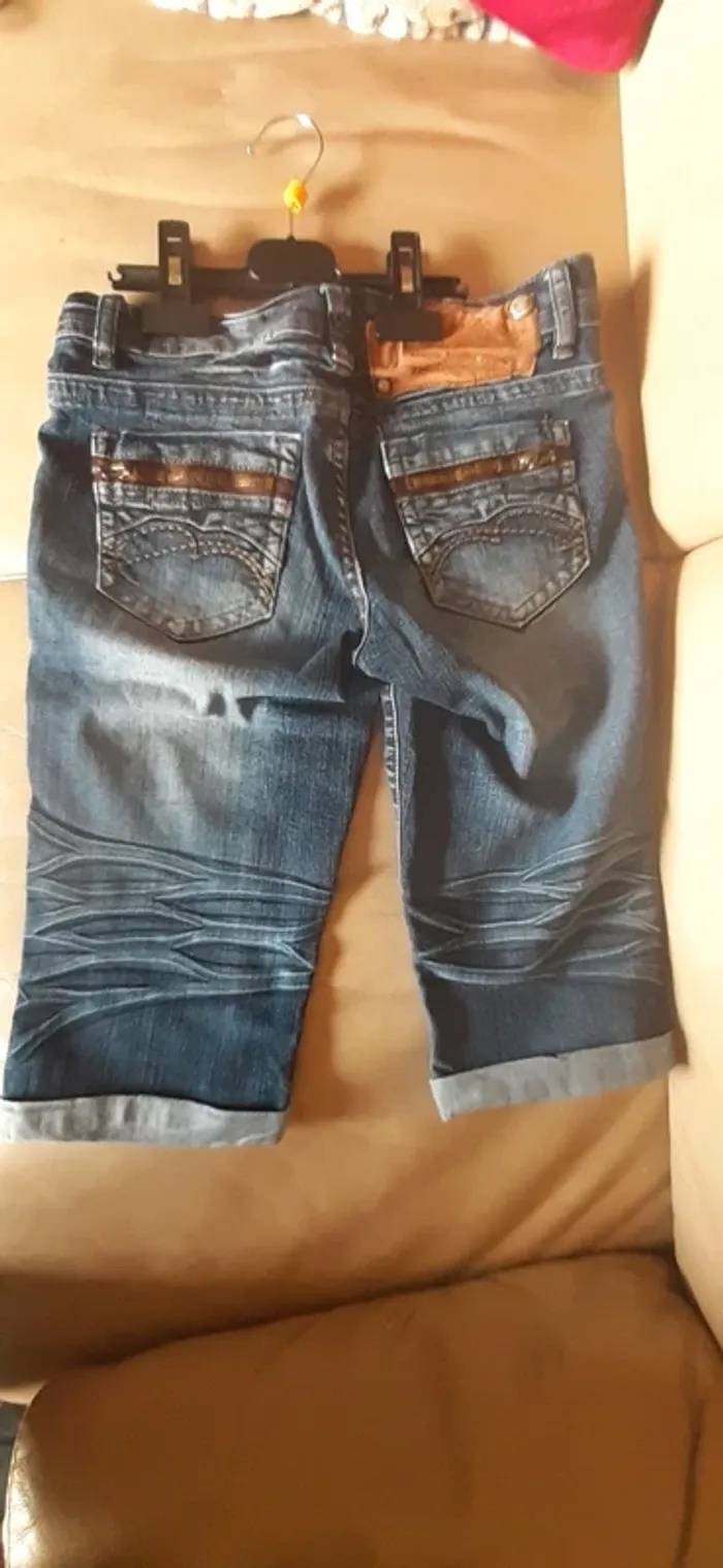 Pantacourt en jean taille 36 - photo numéro 5