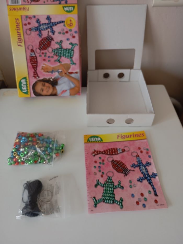 Coffret  ,fabriquer des porte-clés.À partir de 6 ans. Article neuf - photo numéro 8