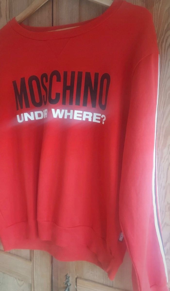 Sweat rouge MOSCHINO - photo numéro 2
