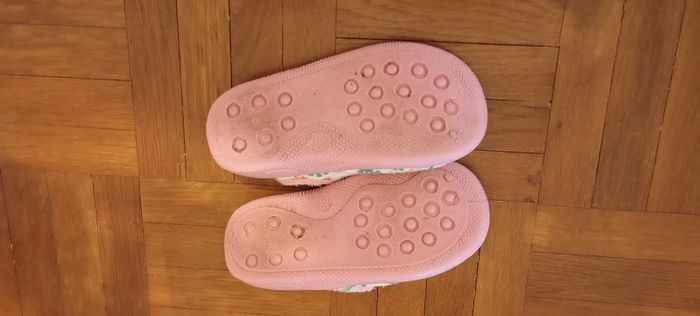 Chaussons - photo numéro 3