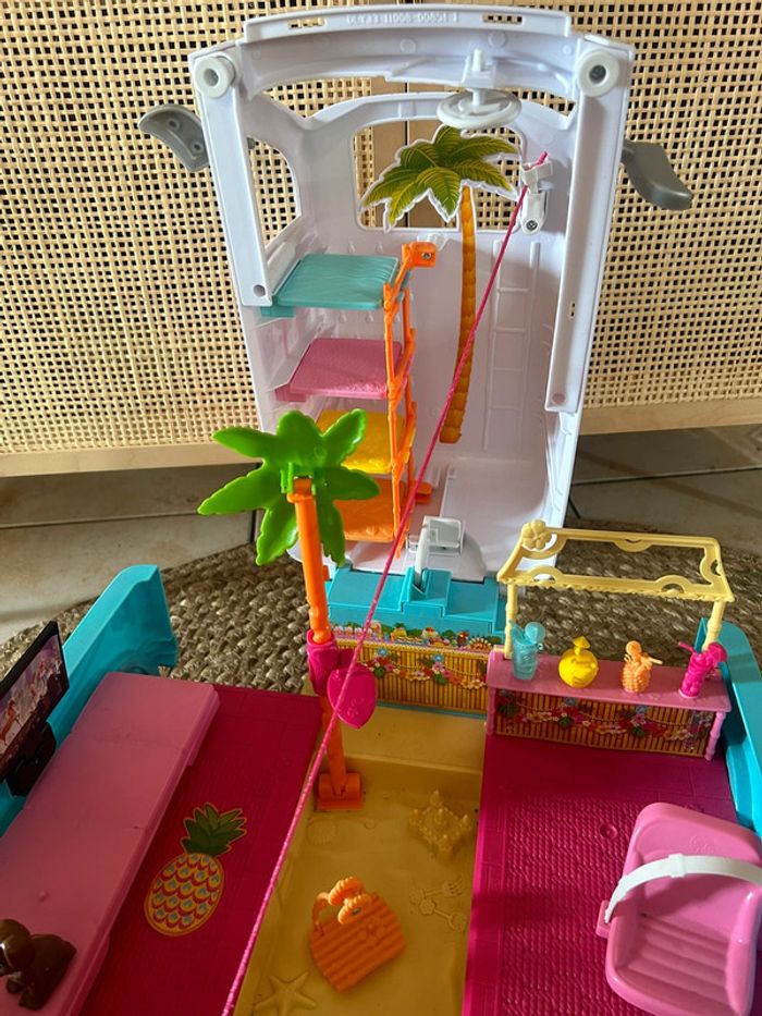 Jouet 🧸 Barbie vehicule 4x4 transformable des chiots - photo numéro 6