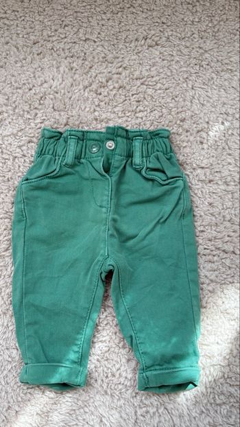 Pantalon bébé vert – taille élastique confortable