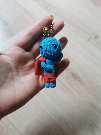 Voodoo breloque bleu