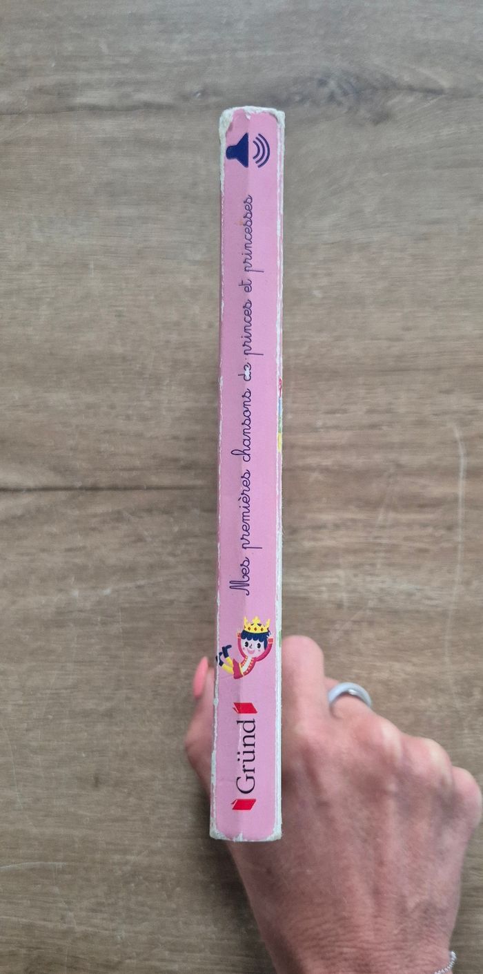 Livre sonore Chansons de princes et princesses - photo numéro 9