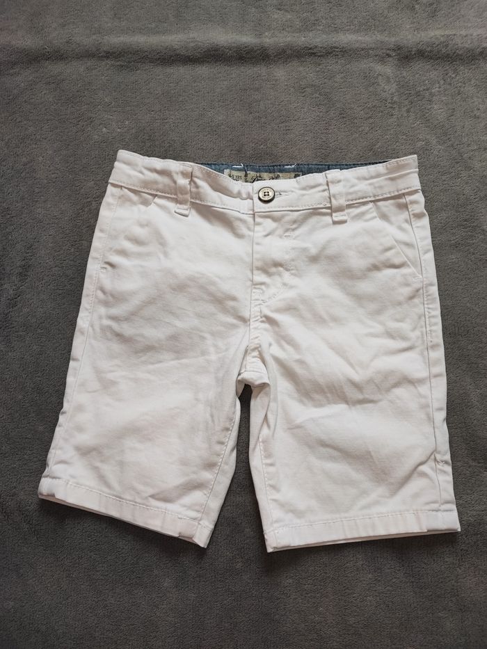 Short 4/5 ans (110cm)