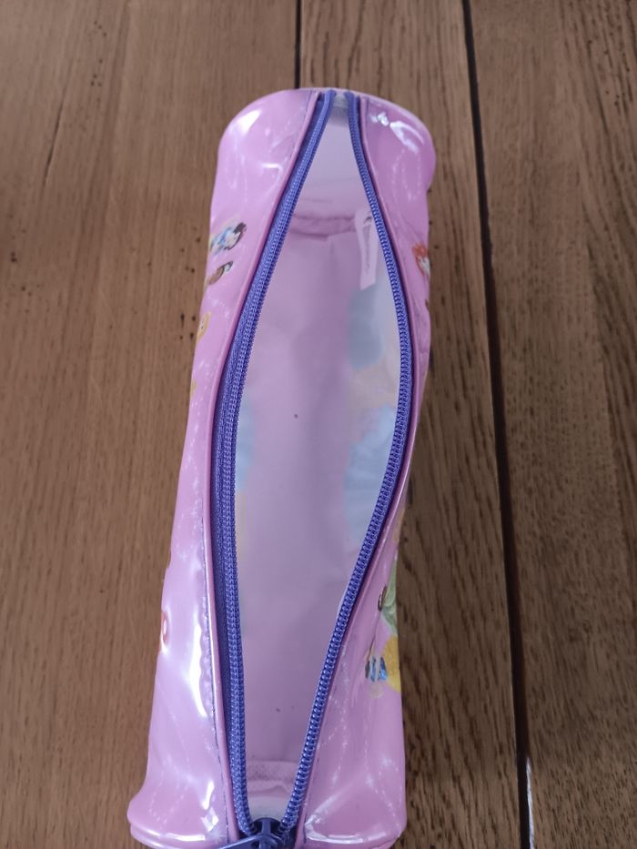 Trousse scolaire Disney - photo numéro 3