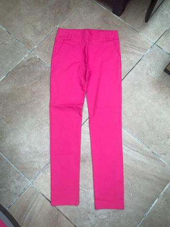 Pantalon slim fuchsia neuf taille 3xl (n°58)