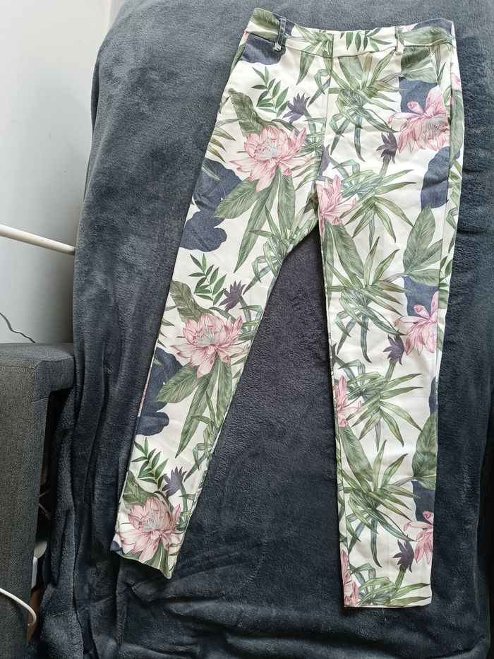 Pantalon fleuri