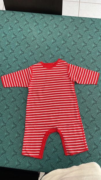 Combinaison petit bateau