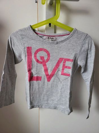 T-shirt fille manches longues 3 ans bon état