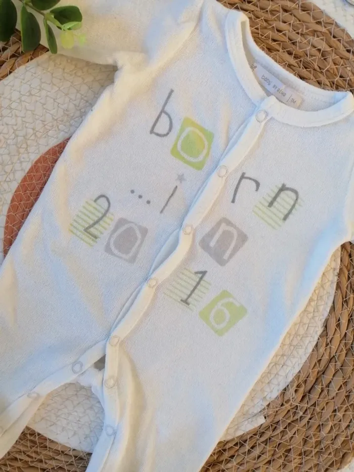 Pyjama velours une pièce - 1 mois - photo numéro 2