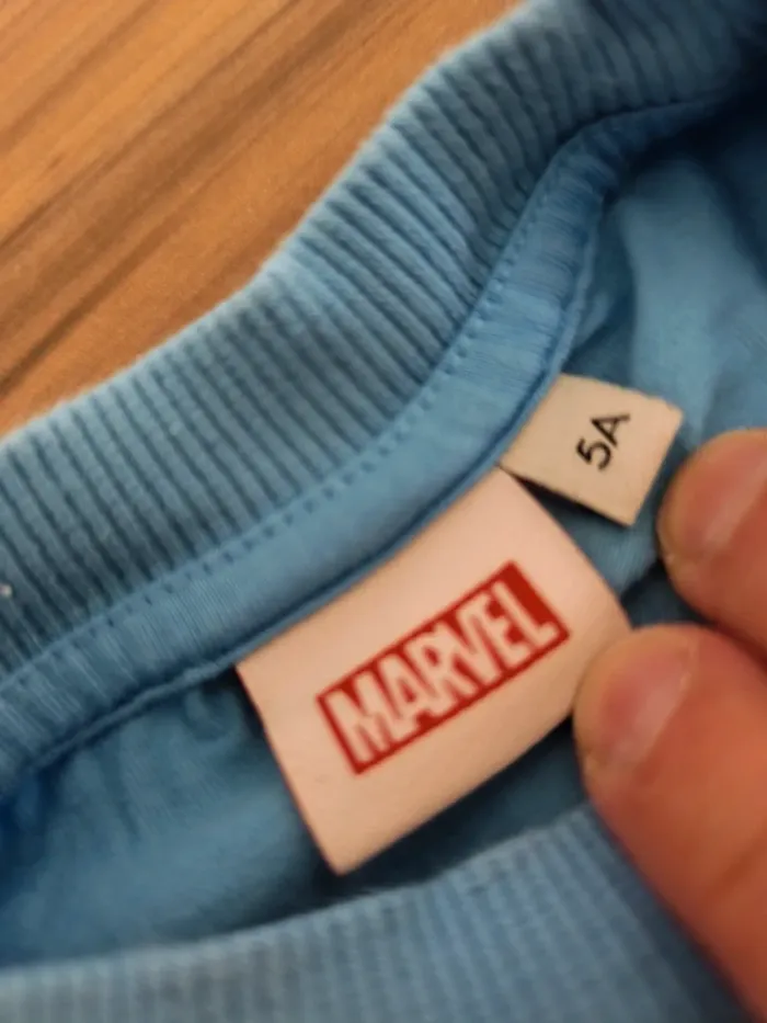 T-shirt manches longues Captain America - photo numéro 2