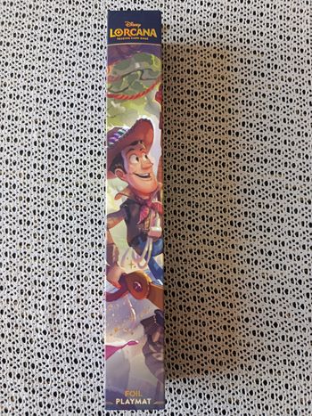 Tapis  foil Disney Lorcana toy story exclusivité Disneyland Paris+ carte