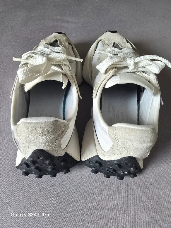New Balance 327 – Pointure 37 – Tendance & Confort - photo numéro 4