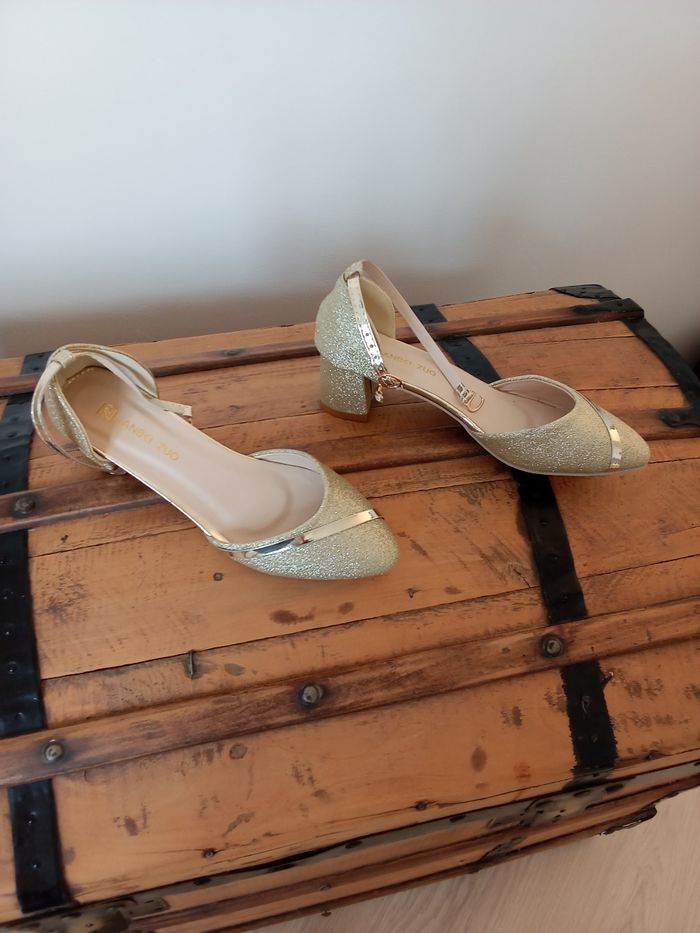 Chaussure femme - photo numéro 2