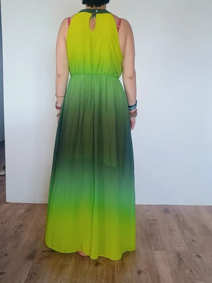 Robe longue dégradée vert citron & vert foncé – Jolifly & JustineY – Made in Italy - photo numéro 2