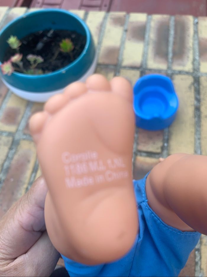 Corolle poupon de 36 cm Paul fait pipi et boit son biberon - photo numéro 3