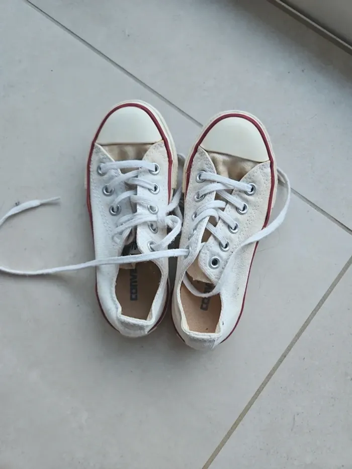 Basket basses converse blanches 27 - photo numéro 3