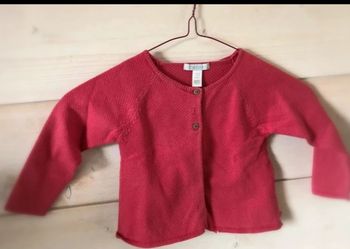 Gilet rose foncé Obaïbi 18 mois parfait état