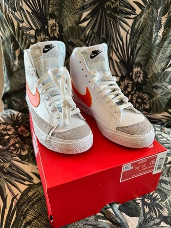 Nike blazer mid 77