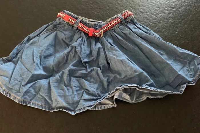 Lot printemps/été fille 4ans - photo numéro 7