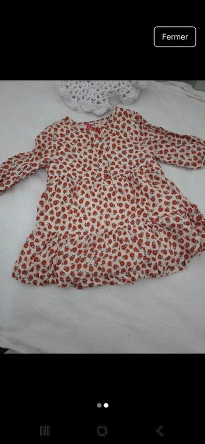Robe 3 mois fille neuve - photo numéro 2