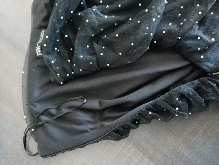 Robe Zara asymétrique strass - photo numéro 11