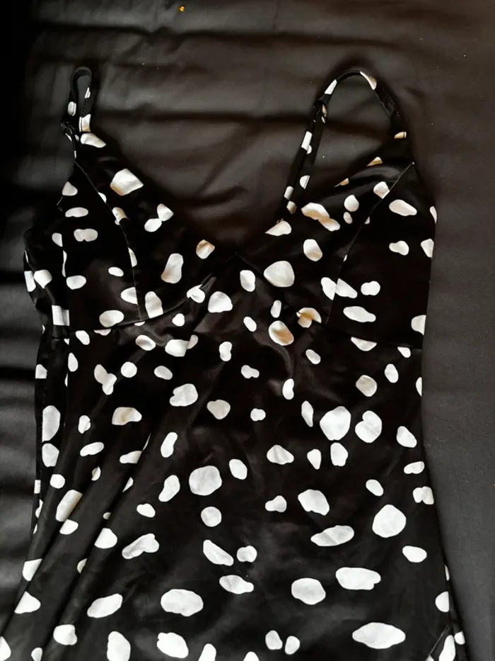 robe noire à pois - photo numéro 2