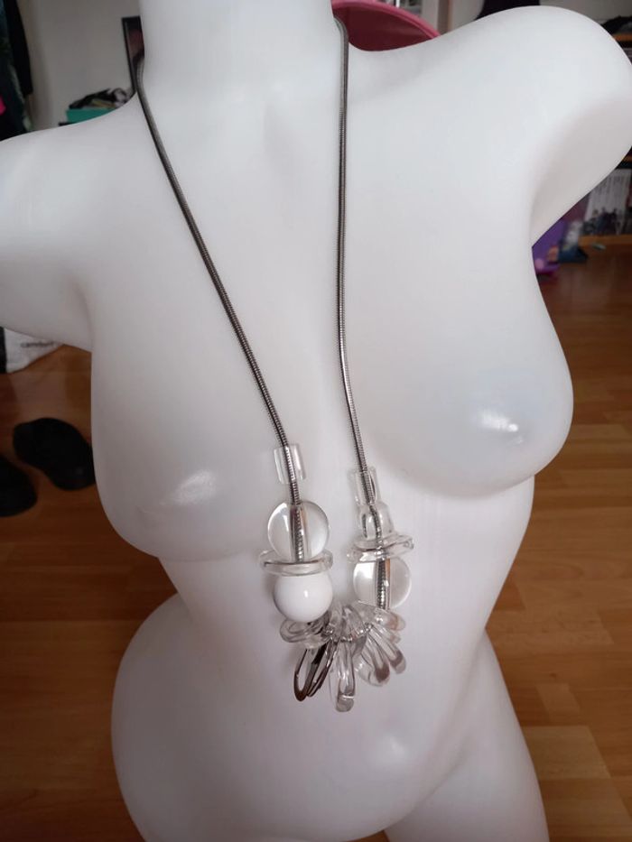 Sautoir argenté - photo numéro 7