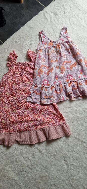 Lot 2 robes 3 ans
