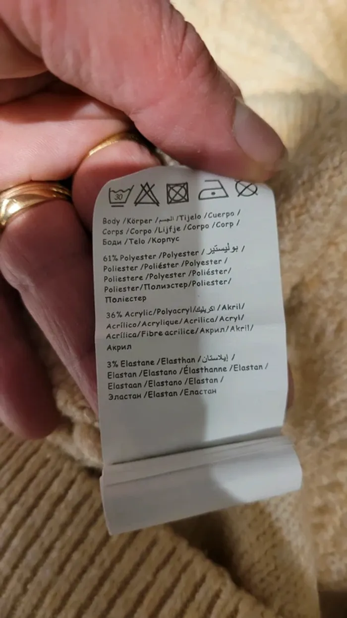 Pull chaud col rond manches bouffantes - photo numéro 6