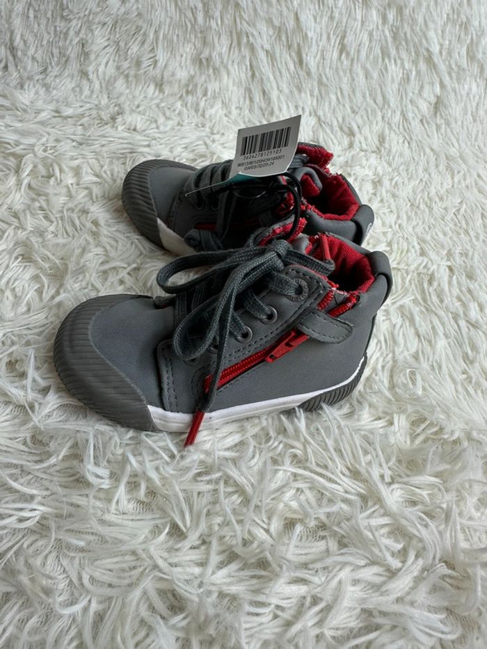 Paire de chaussures Obaibi taille 23 - photo numéro 5