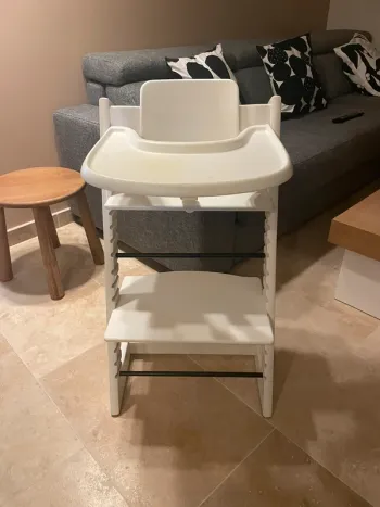 Stokke Tripp trapp highchair new model complete