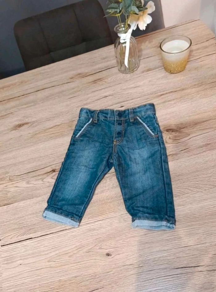 Jeans obaïbi 6 mois - photo numéro 2