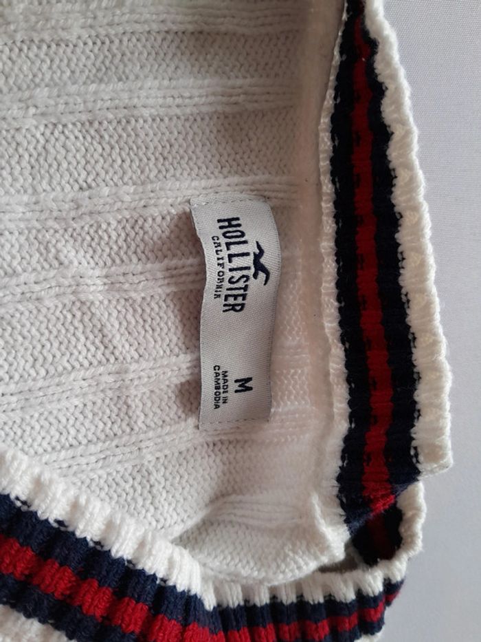 Petit pull court torsadé Hollister - photo numéro 3