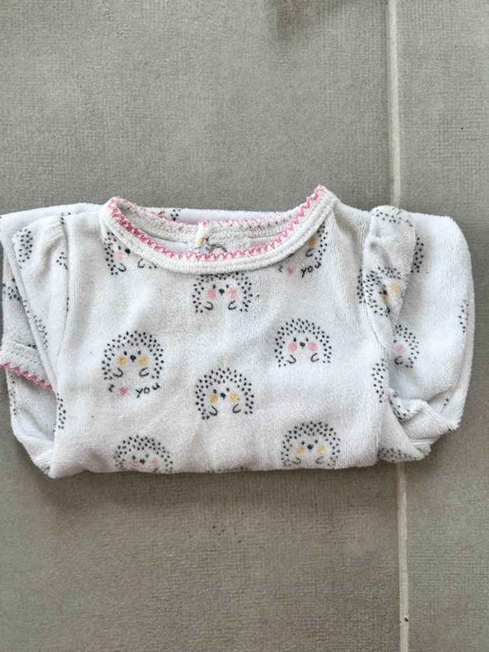 Lot 7 pyjamas 1 mois - photo numéro 6