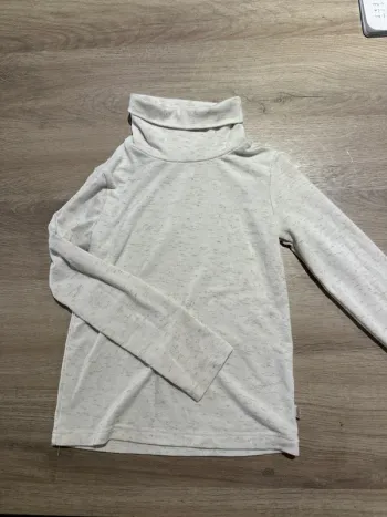 Sous pull blanc pailleté 4 ans